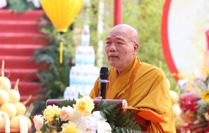 Hòa thượng Thích Thanh Hiện tuyên đọc Thông điệp Đại lễ Phật đản Phật lịch 2570