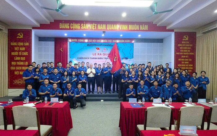 Đoàn Thanh niên Bộ Xây dựng phất cờ ra quân Chiến dịch Thanh niên tình nguyện hè năm 2026.