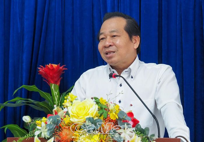 Phó Giám đốc Sở Công Thương Dương Vũ Nam mong muốn Hội xây dựng thương hiệu mỹ nghệ kim hoàn Cà Mau theo hướng uy tín, văn minh, hiện đại và đồng hành cùng tỉnh nhà trong các hoạt động an sinh xã hội.