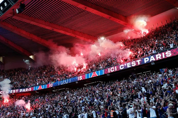 Chức vô địch khép lại mùa giải đáng nhớ của PSG. Từ màn trình diễn chưa thực sự thuyết phục ở vòng bảng, đại diện nước Pháp vươn lên mạnh mẽ ở các vòng loại trực tiếp, ghi kỷ lục 45 bàn thắng trên hành trình lên ngôi. Danh hiệu cũng giúp HLV Luis Enrique trở thành một trong số ít chiến lược gia từng ba lần vô địch Champions League.