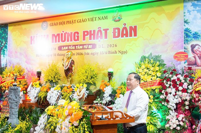 Phát biểu tại đại lễ, thay mặt Ban Thường trực Ủy ban Trung ương MTTQ Việt Nam, Phó Chủ tịch Nguyễn Phi Long gửi lời chúc mừng tới chư tôn đức giáo phẩm, tăng ni, cư sĩ và đồng bào Phật tử nhân mùa Phật đản năm nay. Ông Nguyễn Phi Long cho biết những kết quả đạt được của đất nước thời gian qua có sự đóng góp tích cực của các tầng lớp nhân dân, trong đó có Giáo hội Phật giáo Việt Nam và cộng đồng Phật tử ở trong nước cũng như nước ngoài. Với truyền thống đồng hành cùng dân tộc, Phật giáo Việt Nam đã tham gia nhiều hoạt động xã hội, góp phần củng cố khối đại đoàn kết toàn dân tộc.