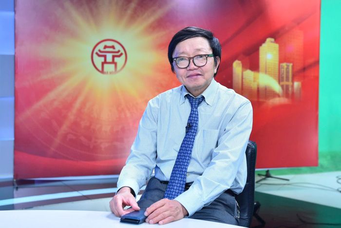 Đạo diễn - NSND Lê Hồng Chương. Ảnh: Phan Anh