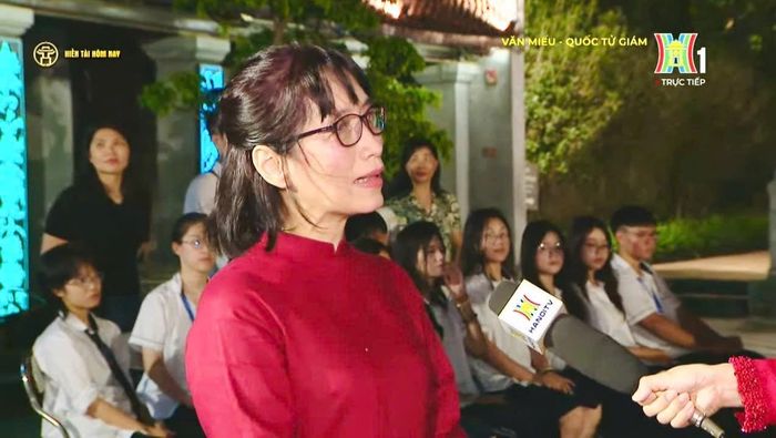 Bà Lý Phương Dung, Phó Chủ tịch Hiệp hội Xúc tiến phát triển Điện ảnh Việt Nam chia sẻ tại điểm cầu Văn Miếu - Quốc Tử Giám. Ảnh: PV