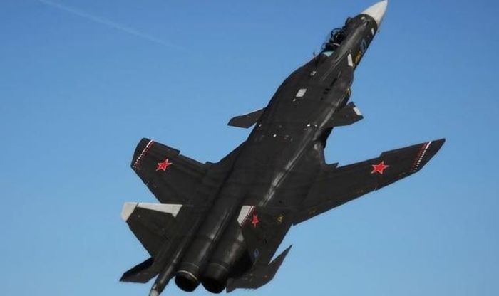 Tiêm kích Su-47. (Nguồn: CC)