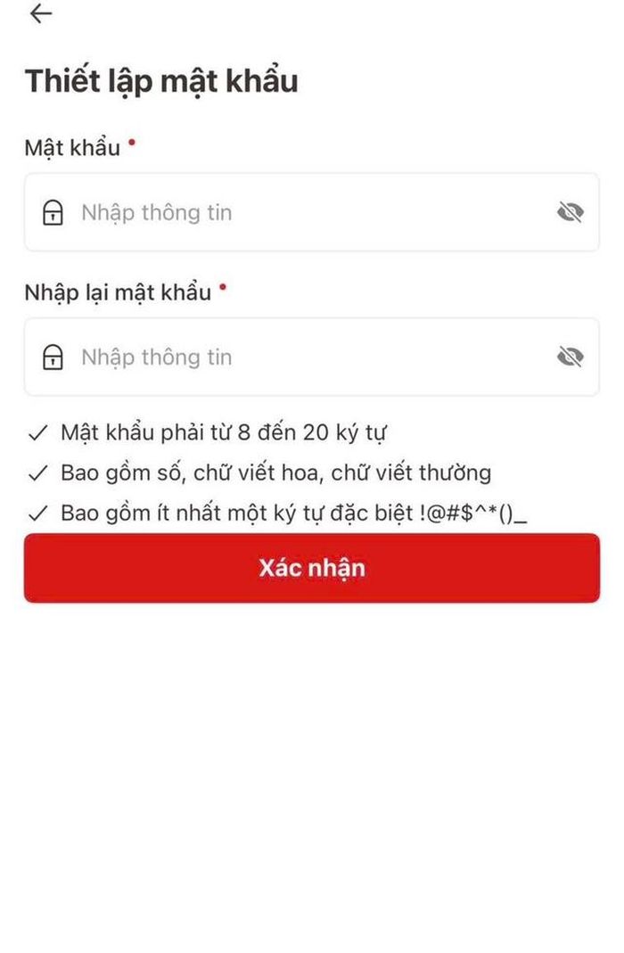 Sau khi xác thực OTP, phụ huynh tiến hành tạo mật khẩu và mã passcode để hoàn tất kích hoạt tài khoản. Ảnh: Đan Tâm.