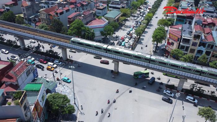 Công trình có quy mô 4 làn xe, chạy dọc theo trục Lê Trọng Tấn - Văn Khê, bắc qua tuyến đường sắt đô thị Cát Linh - Hà Đông cùng hệ thống giao thông hiện hữu trong khu vực. Tổng chiều dài toàn tuyến gần 900m, sử dụng kết cấu nhịp chính và nhịp dẫn bằng thép.