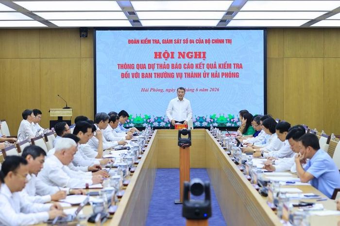 Đoàn Kiểm tra, giám sát số 4 của Bộ Chính trị làm việc với Hải Phòng. Ảnh: VGP