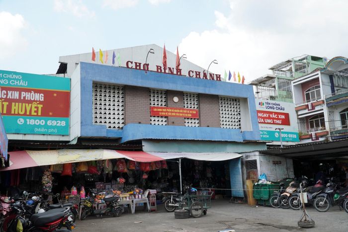  Với mục tiêu lên phường, xã Bình Chánh sẽ có điều kiện đầu tư mạnh hơn cho hạ tầng giao thông, hạ tầng kỹ thuật và nâng cao chất lượng sống của người dân. 