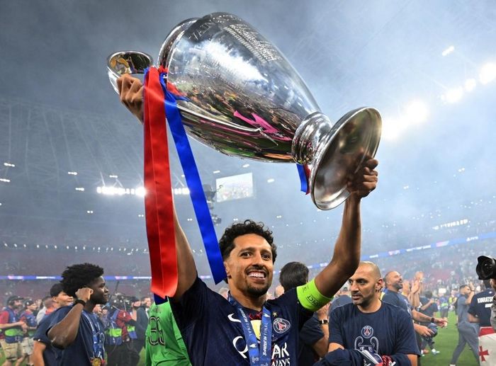  Sau nhiều năm theo đuổi các siêu sao đắt giá nhất thế giới, PSG chỉ thực sự chạm tới đỉnh cao châu Âu khi trở lại với giá trị của một tập thể. 