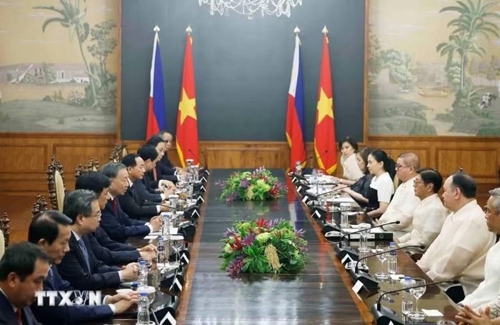 Tổng Bí thư, Chủ tịch nước Tô Lâm và Tổng thống Philippines Ferdinand Romualdez Marcos Jr. hội đàm cấp Nhà nước. Ảnh: Thống Nhất/TTXVN. 