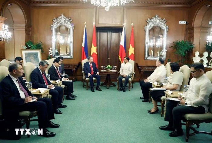  Tổng Bí thư, Chủ tịch nước Tô Lâm và Tổng thống Philippines Ferdinand Romualdez Marcos Jr. hội đàm hẹp. Ảnh: Thống Nhất/TTXVN. 