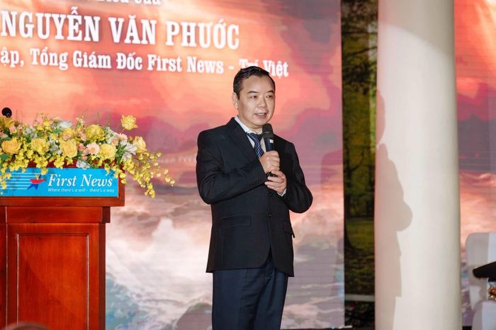  Ông Nguyễn Văn Phước, nhà sáng lập, Tổng giám đốc First News - Trí Việt, cho rằng Hội Xuất bản Việt Nam cần trở thành một bệ phóng, một tấm khiên bảo vệ các doanh nghiệp làm sách. 