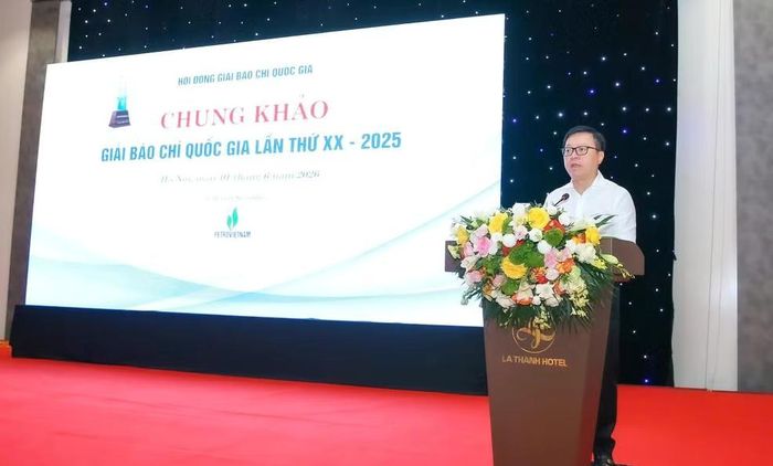 Phó Trưởng Ban Tuyên giáo và Dân vận Trung ương, Tổng Biên tập Báo Nhân Dân, Chủ tịch Hội Nhà báo Việt Nam Lê Quốc Minh, Chủ tịch Hội đồng Chung khảo phát biểu