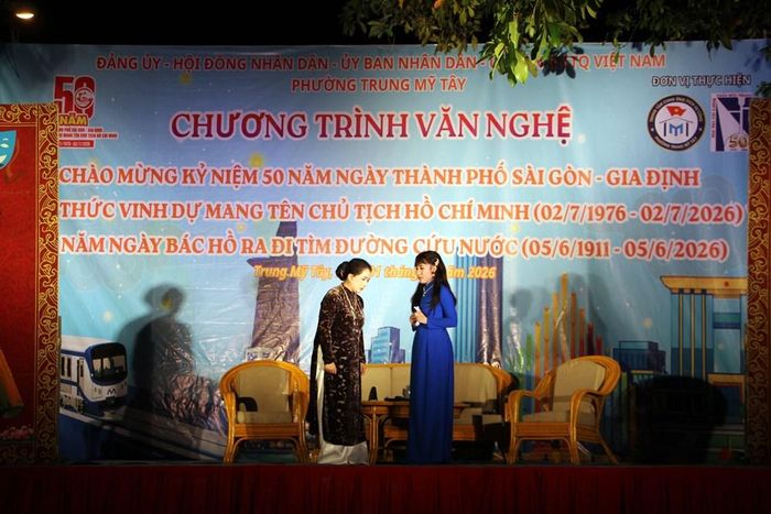 NSND Mỹ Hằng và Diễm Kiều trong trích đoạn "Đời cô Lựu"