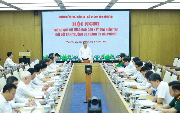 Bí thư Đảng ủy, Thủ tướng Chính phủ Lê Minh Hưng kết luận Hội nghị thông qua dự thảo báo cáo kết quả kiểm tra đối với Ban Thường vụ Thành ủy Hải Phòng. Ảnh: Dương Giang – TTXVN