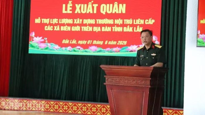 Đại tá Nguyễn Văn Hòa, Chỉ huy trưởng Bộ Chỉ huy Quân sự tỉnh Đắk Lắk phát biểu tại buổi lễ.