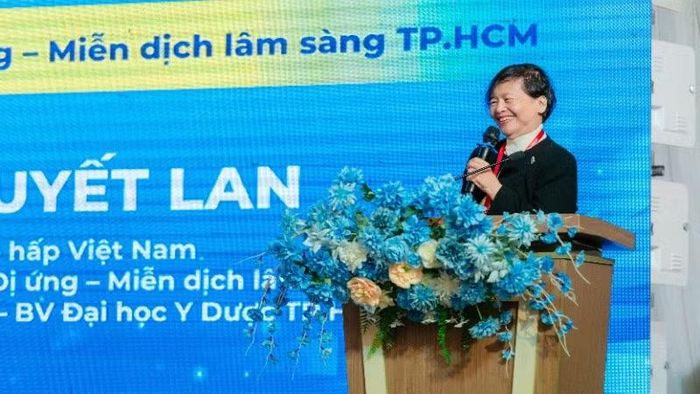  Phó Giáo sư, Tiến sĩ, bác sĩ Lê Thị Tuyết Lan chia sẻ tại lễ ký kết hợp tác. 