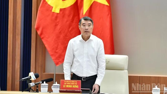 Thủ tướng Chính phủ Lê Minh Hưng phát biểu ý kiến tại cuộc làm việc. (Ảnh: THANH GIANG)