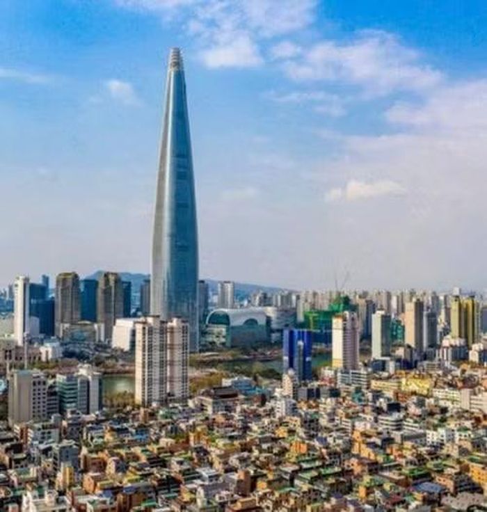 Học hỏi kinh nghiệm đô thị từ Seoul (Hàn Quốc), Thượng Hải (Trung Quốc) hay Singapore có thể là giải pháp hiệu quả cho đô thị thủ đô.