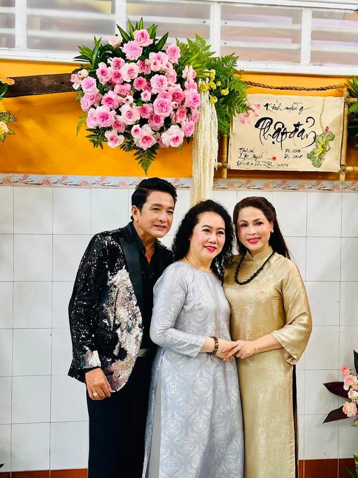 Từ trái sang: NSND Trọng Phúc, nhạc sĩ Minh Ngọc, ca sĩ Thùy Dương
