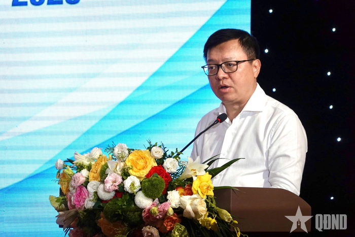 Đồng chí Lê Quốc Minh phát biểu.