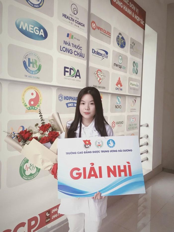 Thùy Linh mong muốn tiếp tục nâng cao chuyên môn, phát huy tinh thần sáng tạo và đóng góp nhiều hơn cho cộng đồng trong tương lai.