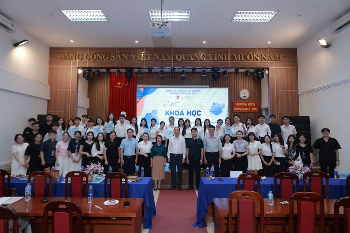 Chung kết Olympic Nghiên cứu khoa học sinh viên năm 2026.