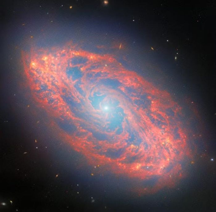 Thiên hà xoắn ốc NGC 5134, nằm cách Trái đất của chúng ta khoảng 65 triệu năm ánh sáng. Ảnh: @NASA.