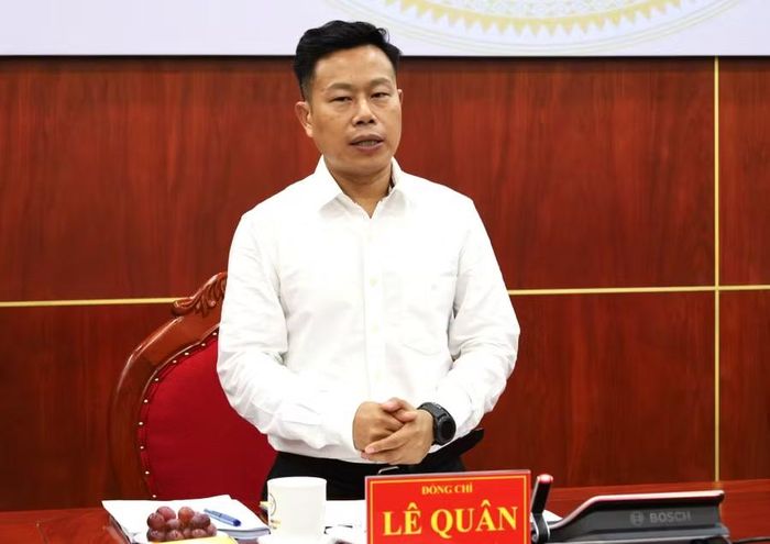 Thứ trưởng Bộ GD&amp;ĐT Lê Quân phát biểu chỉ đạo.