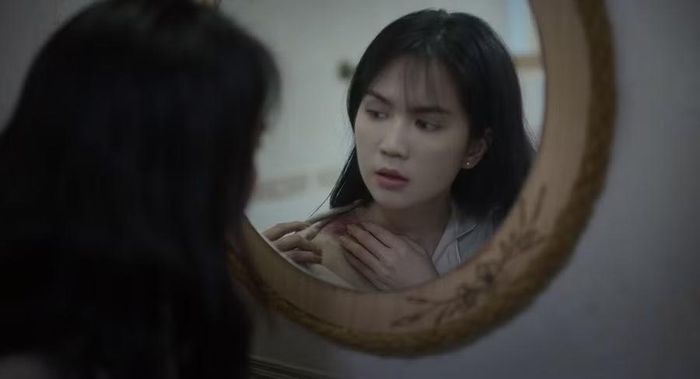 Ngọc Trinh tham gia trong phim.