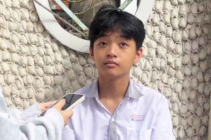 Em Đào Minh Phúc, thí sinh dự thi tại điểm thi Trường THPT Nguyễn Trung Trực 1, chia sẻ bản thân đã sẵn sàng cho kỳ thi.