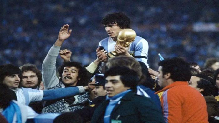 Trước khi đăng quang, các cầu thủ Argentina đã chịu áp lực khủng khiếp. (Ảnh: Getty Images)