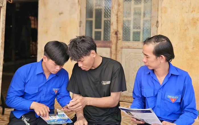 'Cầm tay chỉ app' đang mở đường chuyển đổi số vùng sâu ở Lâm Đồng.