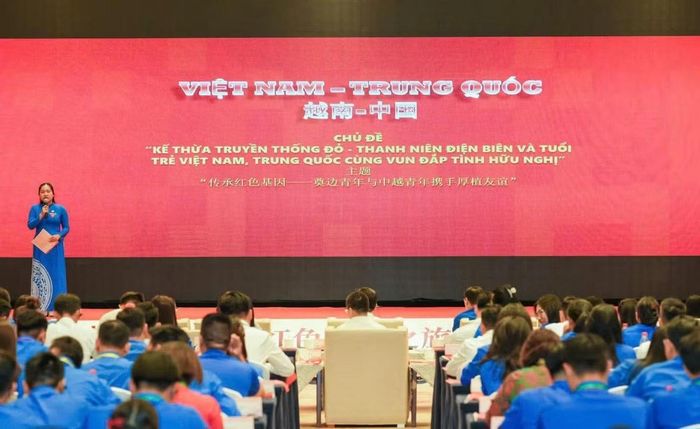  Một diễn đàn trong khuôn khổ chương trình. 