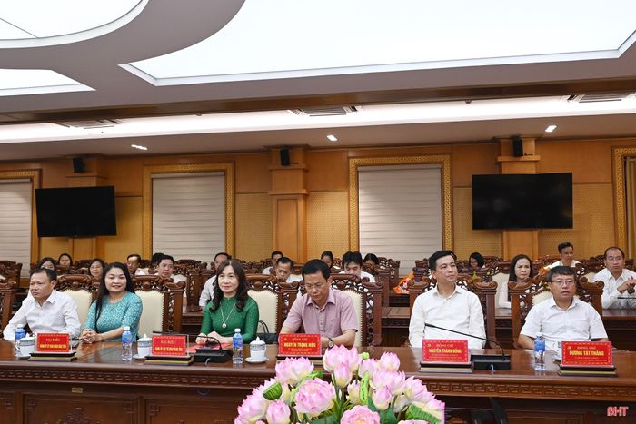 Đại biểu dự hội nghị.