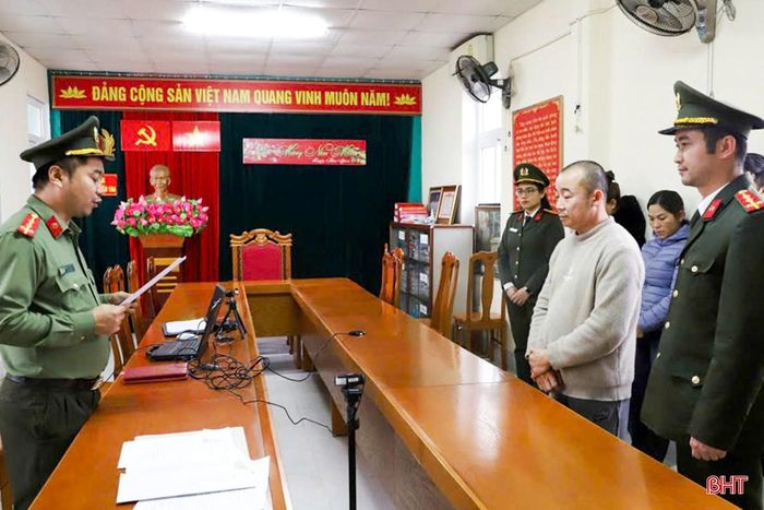 Trong khoảng 5 năm gần đây, cơ quan điều tra đã xác lập và đấu tranh thành công 10 chuyên án; thụ lý, điều tra giải quyết trên 40 vụ án với gần 100 bị can liên quan đến tội phạm “Tổ chức, môi giới cho người khác trốn đi nước ngoài hoặc ở lại nước ngoài trái phép” .