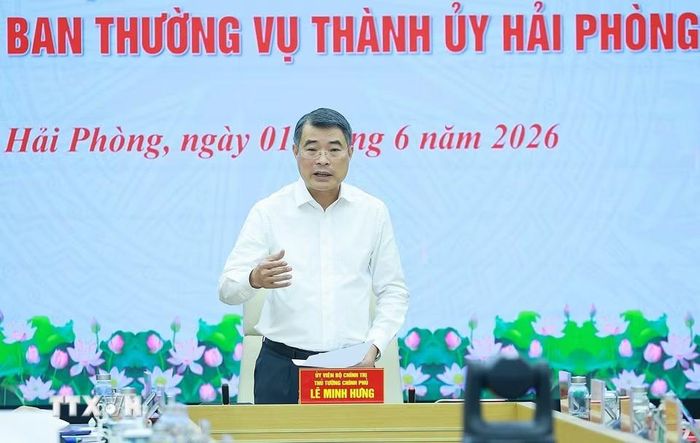 Bí thư Đảng ủy, Thủ tướng Chính phủ Lê Minh Hưng kết luận Hội nghị thông qua dự thảo báo cáo kết quả kiểm tra đối với Ban Thường vụ Thành ủy Hải Phòng. (Ảnh: Dương Giang/TTXVN)
