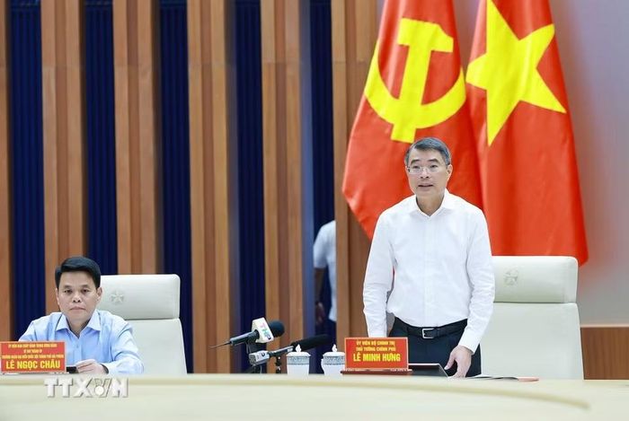 Thủ tướng Lê Minh Hưng làm việc với lãnh đạo Thành phố Hải Phòng và các tỉnh Quảng Ninh, Bắc Ninh, Ninh Bình, Hưng Yên về nhà ở xã hội, nhà ở cho thuê. (Ảnh: Dương Giang/TTXVN)