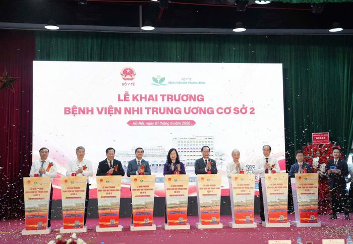 Khai trương Bệnh viện Nhi Trung ương cơ sở 2 tại xã Kiều Phú, TP Hà Nội.