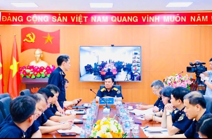 Thông quan tập trung là kết quả thiết thực của ngành Hải quan trong triển khai Nghị quyết số 57-NQ/TW về đột phá phát triển khoa học, công nghệ, đổi mới sáng tạo và chuyển đổi số quốc gia và Nghị quyết số 66-NQ/TW về đổi mới công tác xây dựng và thi hành pháp luật.