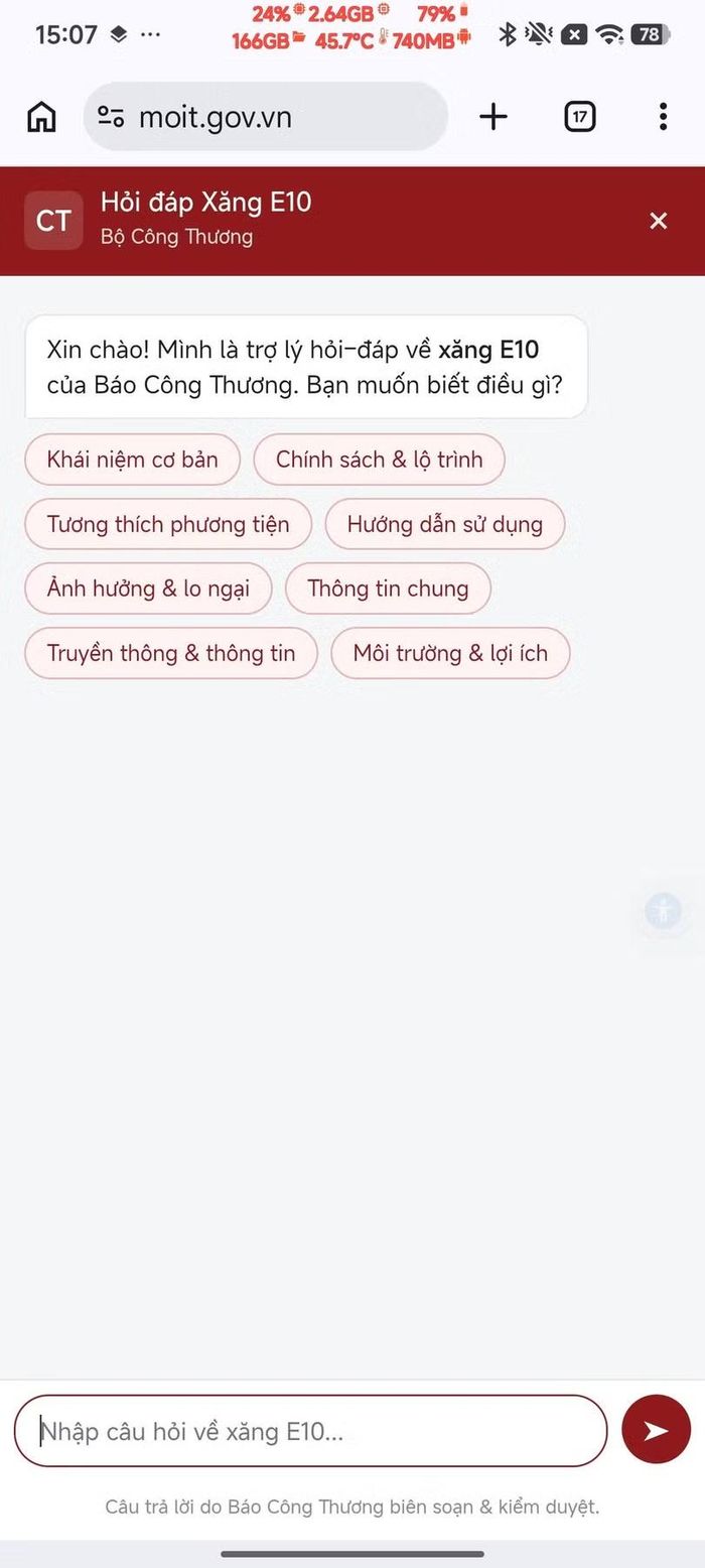 Chatbot giải đáp về xăng E10 trên website của Cổng thông tin điện tử Bộ Công Thương phiên bản trên điện thoại. Ảnh chụp màn hình.