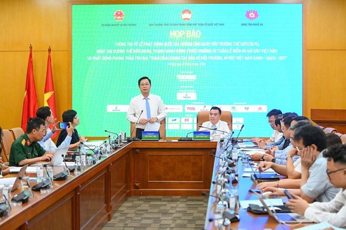 Ông Cao Xuân Thạo, Phó Chủ tịch Ủy ban Trung ương Mặt trận Tổ quốc Việt Nam thông tin tại họp báo. Ảnh: Bích Hồng/bnews/vnanet.vn