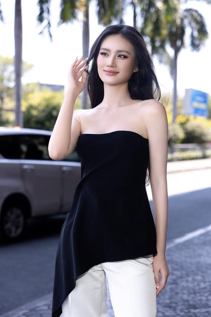 Nhan sắc của Ý Nhi sau 3 năm đăng quang Miss World Vietnam.