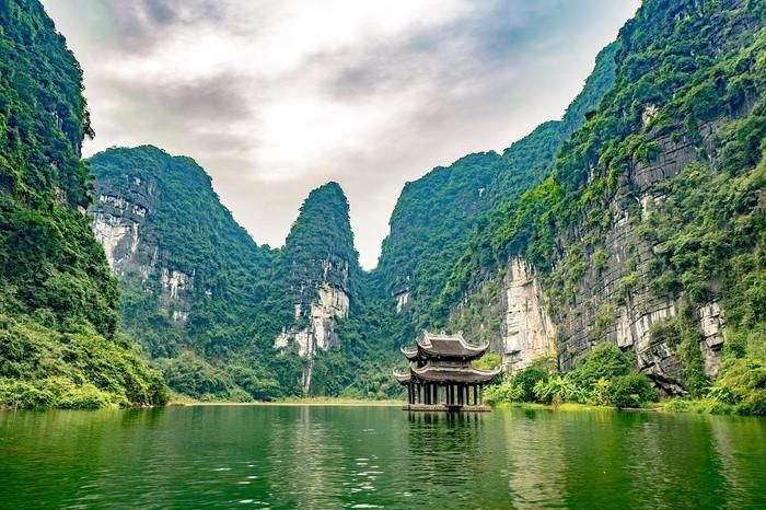 Quần thể danh thắng Tràng An. 
