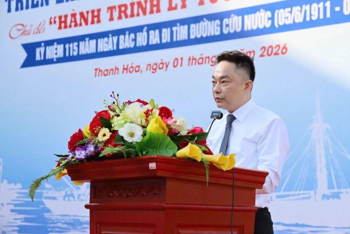 Đồng chí Nguyễn Quốc Huy, Phó Cục trưởng Cục Văn hóa cơ sở, Gia đình và Thư viện phát biểu tại buổi lễ.