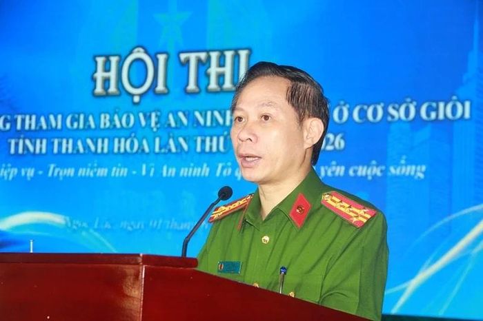 Đại tá Trịnh Văn Giang, Phó Giám đốc Công an tỉnh phát biểu khai mạc hội thi.