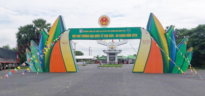 Công tác chuẩn bị Hội chợ Thương mại quốc tế Tịnh Biên - An Giang năm 2026 cơ bản hoàn thành.