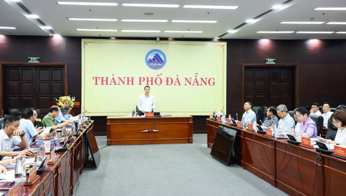 Quang cảnh phiên họp. Ảnh: NGỌC PHÚ