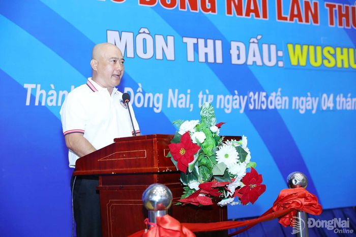 Đại diện lực lượng trọng tài tuyên thệ. Ảnh: Huy Anh