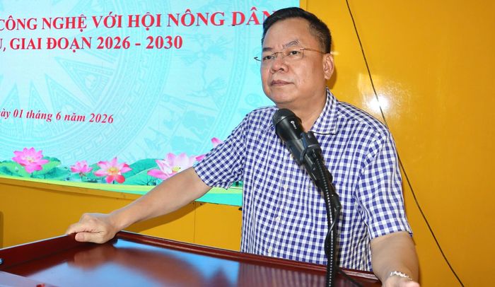 Đồng chí Dương Đình Đức - Giám đốc Sở KH&CN phát biểu tại lễ ký kết.
